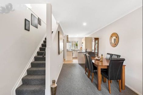 Photo of property in 14 Brashier Circle, Sunnyvale, Auckland, 0612