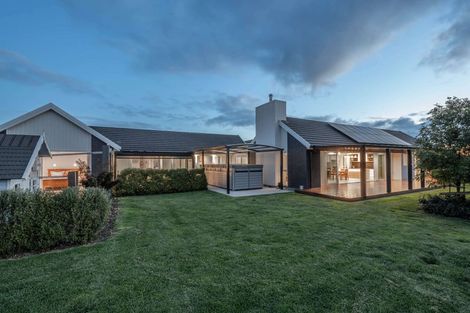 Photo of property in 1 Moemoea Place, Cambridge, 3434