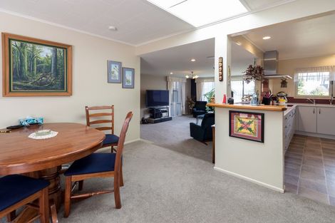 Photo of property in 3a Burn Road, Lynmore, Rotorua, 3010