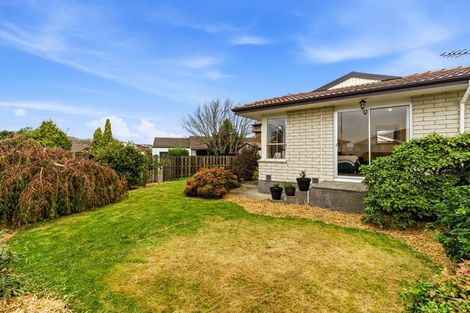 Photo of property in 2a Mallett Place, Halswell, Christchurch, 8025