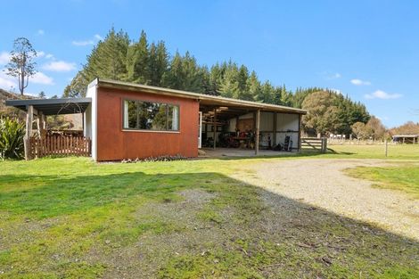 Photo of property in 7 Neudorf Road, Upper Moutere, 7175