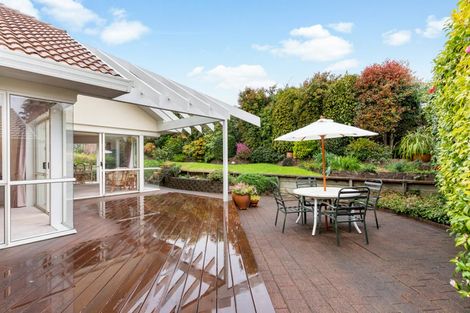 Photo of property in 19 Bronte Place, Somerville, Auckland, 2014