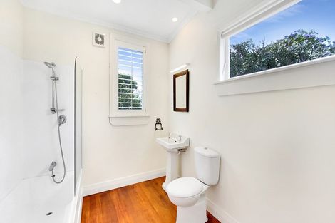 Photo of property in 127 Western Springs Road, Morningside, Auckland, 1022