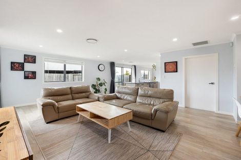 Photo of property in 9 Kowaro Street, Rototuna North, Hamilton, 3210