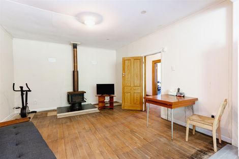 Photo of property in 80 Glen Road, The Glen, Dunedin, 9011