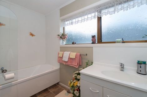 Photo of property in 3a Burn Road, Lynmore, Rotorua, 3010