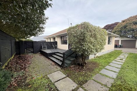 Photo of property in 1/290 Withells Road, Avonhead, Christchurch, 8042