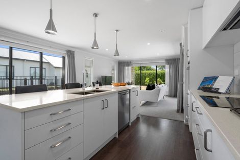 Photo of property in 9 Richards Street, Cambridge, 3434