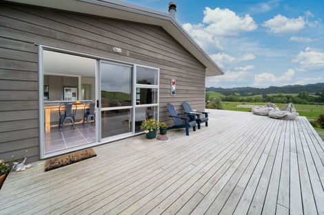 Photo of property in 571 Shoemaker Road, Waipu, 0582