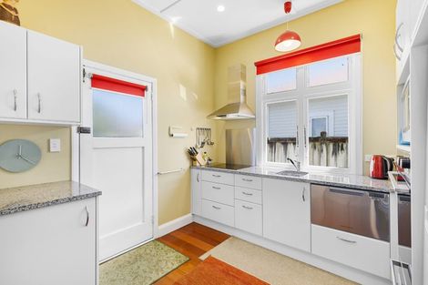 Photo of property in 1 Stellin Street, Boulcott, Lower Hutt, 5011