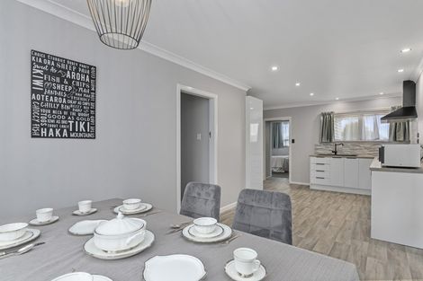 Photo of property in 5 Tarapunga Place, Tokoroa, 3420