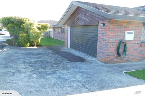 Photo of property in 169d Heta Road, Highlands Park, New Plymouth, 4312