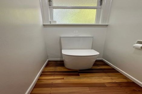 Photo of property in 2/54 Kings Crescent, Hutt Central, Lower Hutt, 5010