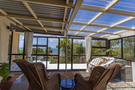 Photo of property in 10 Parapara Esplanade, Parapara, Takaka, 7182