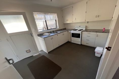 Photo of property in 32b Newcastle Street, Hokowhitu, Palmerston North, 4410