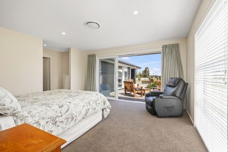 Photo of property in 541 Stoney Creek Road, Kelvin Grove, Palmerston North, 4470