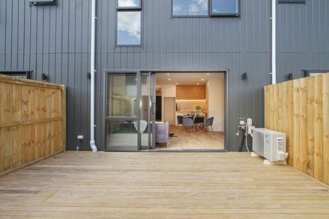 Photo of property in 313c Bucklands Beach Road, Bucklands Beach, Auckland, 2012