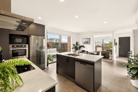 Photo of property in 20 Atutahi Lane, Papamoa, 3118