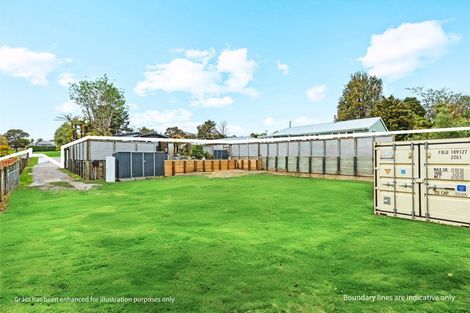 Photo of property in 37 Tamatea Road, Taupo, 3330