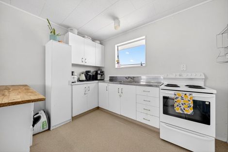 Photo of property in 5 Newland Place, Masterton, 5810