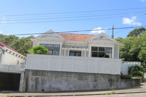 Photo of property in 41 Rimu Road, Kelburn, Wellington, 6012