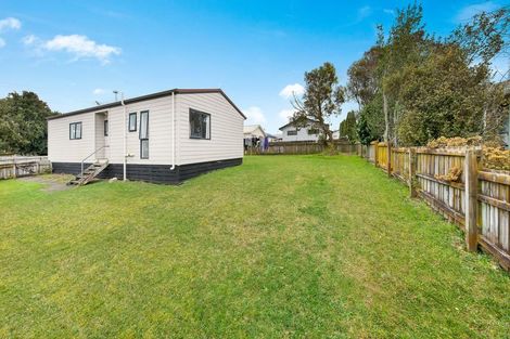 Photo of property in 18 Solveig Place, Randwick Park, Auckland, 2105