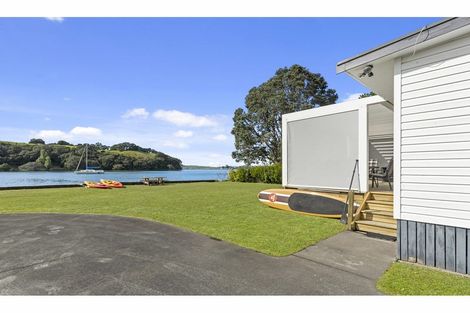 Photo of property in 397 Leigh Road, Whangateau, Warkworth, 0985