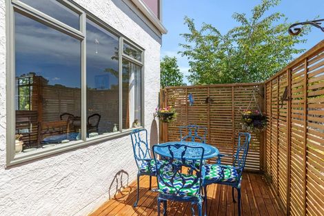 Photo of property in 18 Parkes Avenue, Saint Johns Hill, Whanganui, 4501