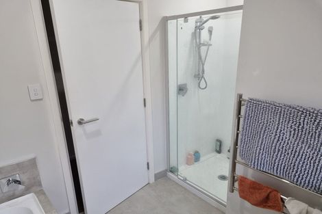 Photo of property in 117 Blighs Road, Strowan, Christchurch, 8052