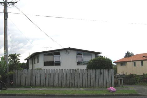 Photo of property in 1/52 Deep Creek Road, Torbay, Auckland, 0630