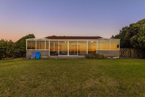 Photo of property in 24 Newry Road, Raumati Beach, Paraparaumu, 5032