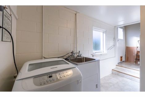 Photo of property in 12 Geddis Street, Rangiora, 7400