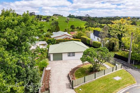 Photo of property in 13a Whaka Street, Maungaturoto, 0520
