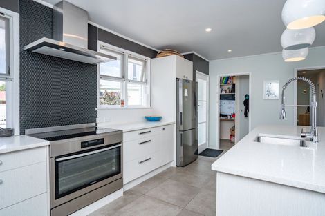 Photo of property in 17 Cobham Avenue, Dargaville, 0310