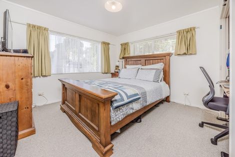 Photo of property in 2/1 West Street, Papakura, 2110