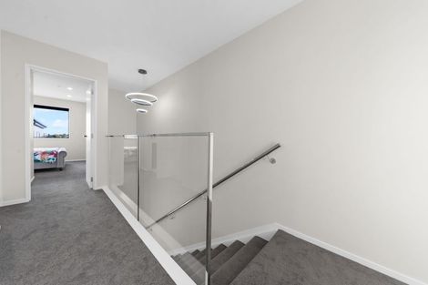 Photo of property in 6 Farranfore Road, Opaheke, 2113