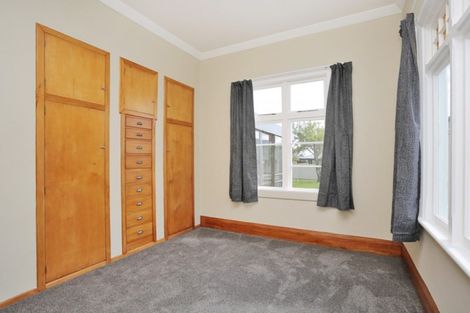 Photo of property in 32 Collingwood Street, Strathern, Invercargill, 9812
