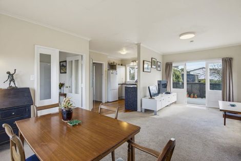 Photo of property in 9 Kirkway, Raumati Beach, Paraparaumu, 5032