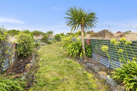 Photo of property in 17 Palmer Place, Taieri Beach, Taieri Mouth, 9091