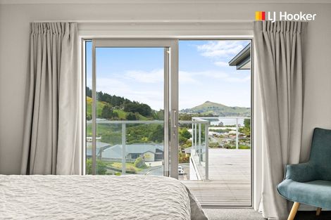 Photo of property in 17 Glendermid Close, Sawyers Bay, Port Chalmers, 9023