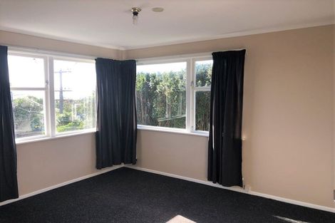Photo of property in 30 Baylands Drive, Newlands, Wellington, 6037