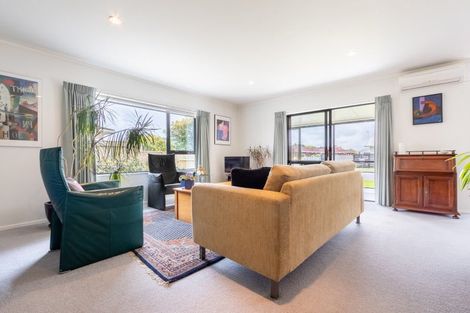 Photo of property in 14a Belvedere Avenue, Waikanae, 5036