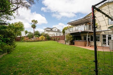 Photo of property in 8 Tisdall Street, Karori, Wellington, 6012