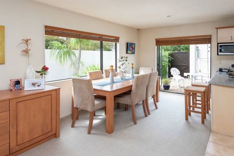 Photo of property in 2 Puma Drive, Golflands, Auckland, 2013