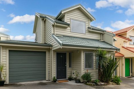 Photo of property in 15 Birkhall Grove, Strathmore Park, Wellington, 6022