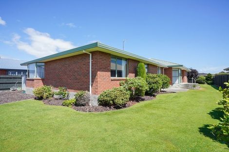 Photo of property in 124 Kildare Drive, Waikiwi, Invercargill, 9810