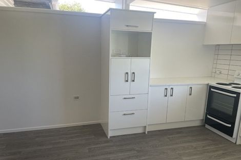 Photo of property in 23a Brian Crescent, Stanmore Bay, Whangaparaoa, 0932