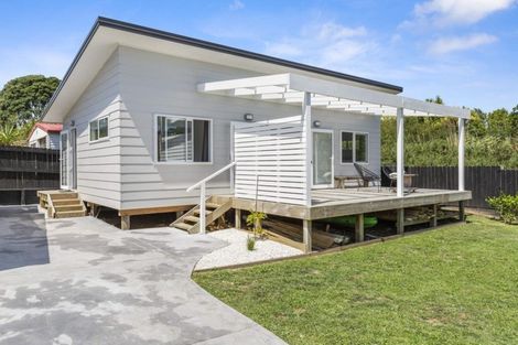 Photo of property in 30 Uenuku Avenue, Raglan, 3225