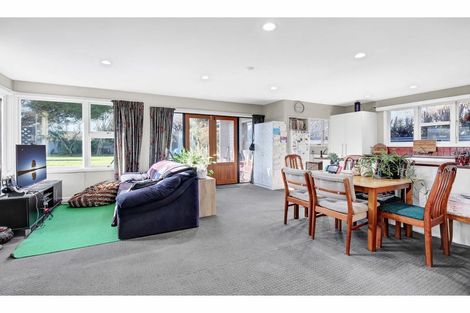 Photo of property in 13 Gilbert Street, Amberley, 7410