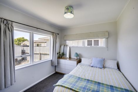 Photo of property in 11 Magdalen Crescent, Pirimai, Napier, 4112